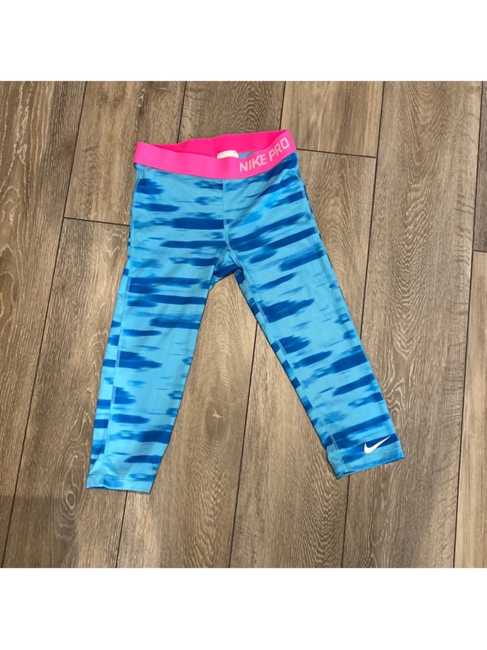 Nike Blue Athletic Capri Leggings with Pink Waistband